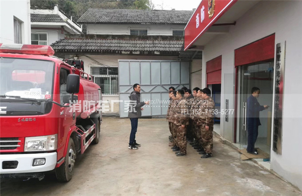 ���؟����